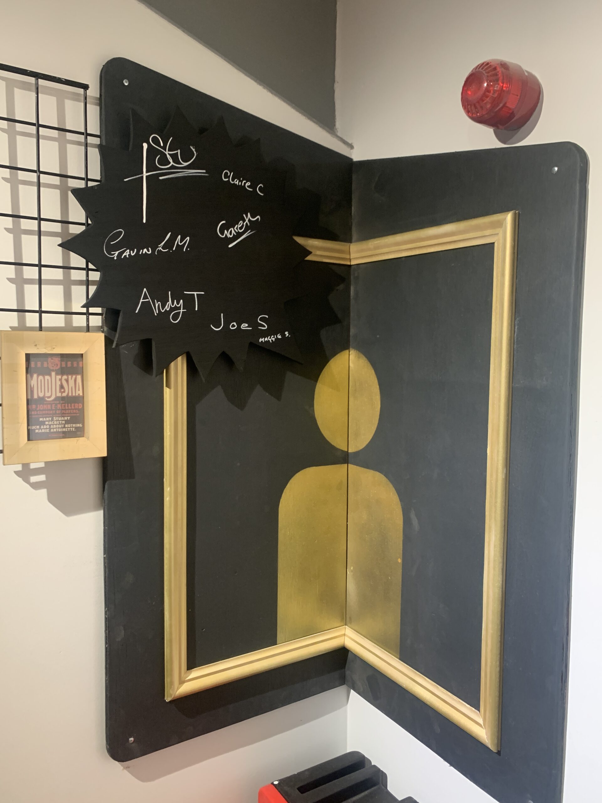 Cabaret Photo Op Wallboard
