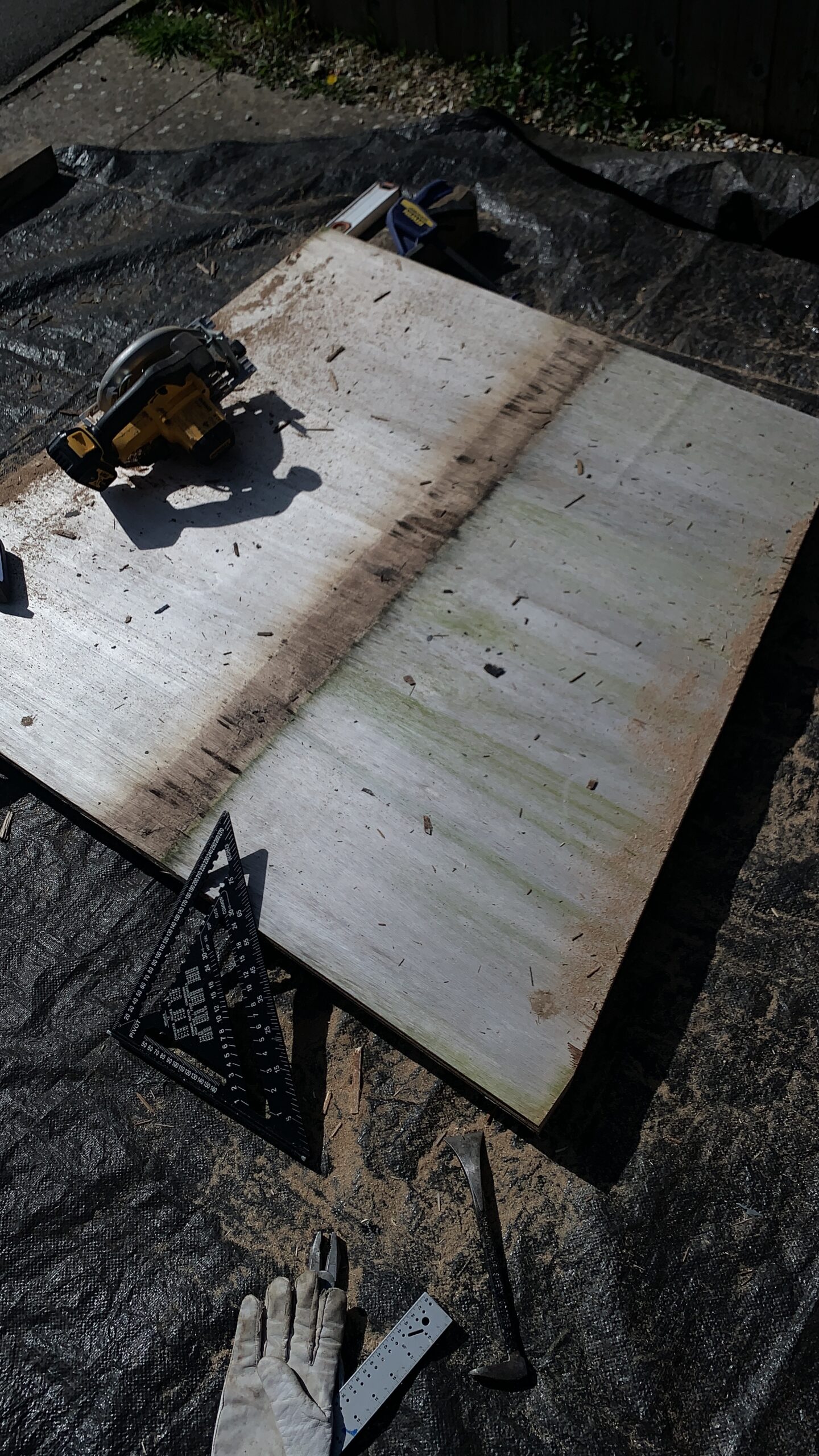 wall panels manufacturing 04 - cutting shape and size